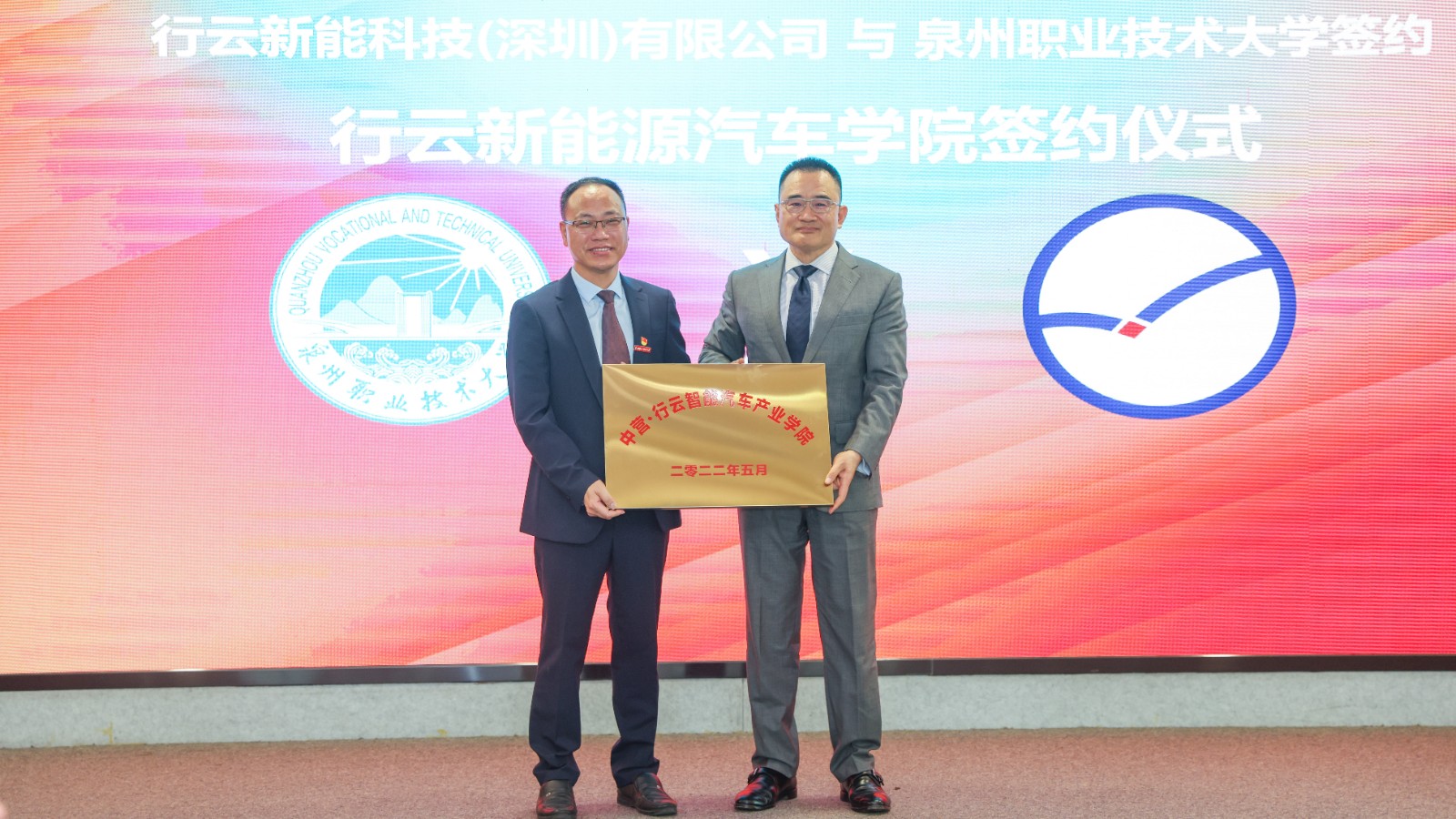 DHY_0264.jpg DHY_0264.jpg